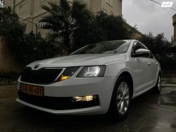 סקודה אוקטביה Ambition אוט' 1.4 (150 כ''ס) בנזין 2017 למכירה בדייר 