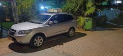 יונדאי סנטה פה 4X4 Luxury אוט' בנזין 7 מק' 2.7 (189 כ''ס) בנזין 2008 ל