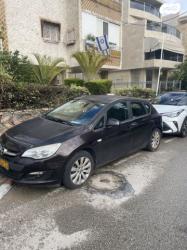 אופל אסטרה Enjoy הצ'בק אוט' 1.4 (140 כ''ס) בנזין 2014 למכירה בחולו