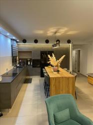 דירה 5.5 חדרים למכירה בראשון לציון | חיים חפר | רקפות