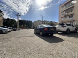 טויוטה קורולה GLI אוט' 1.6 (110 כ''ס) בנזין 2004 למכירה בנתניה