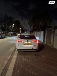 טויוטה קורולה הייבריד Space סטיישן אוט' 1.8 (98 כ''ס) בנזין 2019 