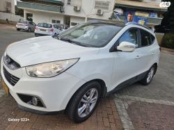 יונדאי iX35 Supreme אוט' 2.0 (163 כ''ס) בנזין 2011 למכירה בפתח תקווה