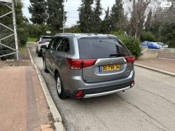 מיצובישי אאוטלנדר Intense אוט' 5 מק' 2.0 (150 כ"ס) בנזין 2015 למכיר