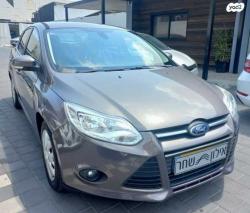 פורד פוקוס Trend סדאן אוט' 1.6 (125 כ"ס) בנזין 2012 למכירה בחיפה