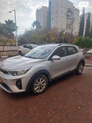 קיה סטוניק LX אוט' טורבו 1.0 (120 כ''ס) בנזין 2020 למכירה ברחובו