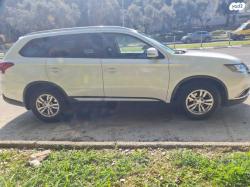 מיצובישי אאוטלנדר Instyle אוט' 7 מק' 2.0 (150 כ"ס) בנזין 2016 למכיר