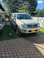 טויוטה לנד קרוזר ארוך 4X4 STD אוט' דיזל 8 מק' 3.0 (166 כ''ס) דיזל 2