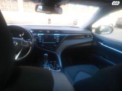 טויוטה קאמרי LE הייבריד אוט' 2.5 (178 כ''ס) בנזין 2021 למכירה בח