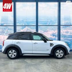 מיני קאנטרימן Cooper Urban אוט' 1.5 (136 כ"ס) בנזין 2018 למכירה ברענ