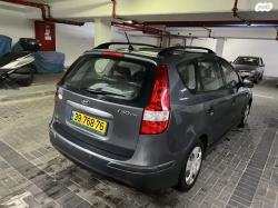 יונדאי i30CW Inspire סטיישן אוט' 1.6 (126 כ''ס) בנזין 2011 למכירה ביב