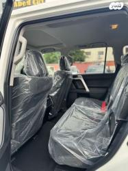 טויוטה לנד קרוזר ארוך Sahara אוט' 7 מק' דיזל 5 דל' 2.8 (204 כ"ס) די