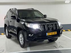 טויוטה לנד קרוזר קצר 4X4 Luxury SWB אוט' 3 דלתות דיזל 2.8 (204 כ''ס) 
