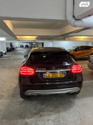מרצדס GLA GLA200 Urban אוט' 1.6 (156 כ''ס) [2014-2017] בנזין 2016 למכירה במב