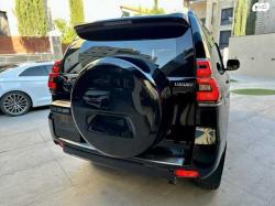 טויוטה לנד קרוזר קצר 4X4 Luxury SWB אוט' 3 דלתות דיזל 2.8 (204 כ''ס) 