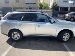 מיצובישי אאוטלנדר Instyle אוט' 5 מק' 2.0 (150 כ"ס) בנזין 2013 למכיר