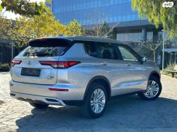 מיצובישי אאוטלנדר PHEV 4X4 SE הייבריד אוט' 5 מק' 2.4 (126 כ''ס) היב