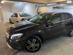 מרצדס GLA GLA200 Urban אוט' 1.6 (156 כ''ס) [2014-2017] בנזין 2016 למכירה במב