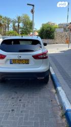 ניסאן קשקאי Visia אוט' 1.2 (115 כ"ס ) בנזין 2015 למכירה בבת ים