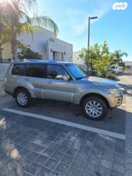 מיצובישי פג'רו ארוך 4X4 Dakar אוט' דיזל 7 מק' 3.2 (170 כ''ס) דיזל 200