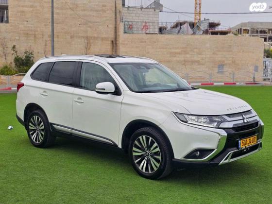 מיצובישי אאוטלנדר Instyle אוט' 7 מק' 2.0 (150 כ"ס) בנזין 2018 למכירה בבית שמש