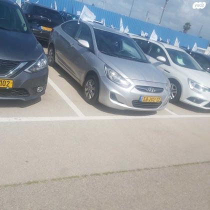 יונדאי i25 Inspire אוט' 1.4 (109 כ''ס) בנזין 2012 למכירה ברמת השרון