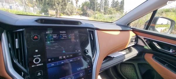 סובארו אאוטבק החדשה 4X4 Luxury אוט' 2.5 (170 כ''ס) בנזין 2022 למכירה בחיפה