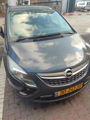 אופל זאפירה Tourer Enjoy אוט' 1.4 (140 כ''ס) בנזין 2016 למכירה בפדואל