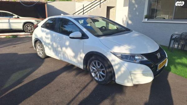 הונדה סיוויק האצ'בק החדשה Comfort אוט' 1.8 (142 כ''ס) בנזין 2017 למכירה בשפרעם