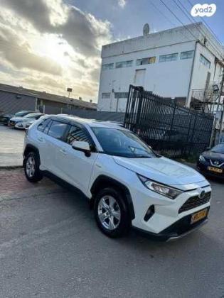 טויוטה RAV4 הייבריד 4X4 E-xperience הייבריד אוט' 2.5 (178 כ''ס) בנזין 2019 למכירה בראשון לציון