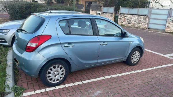 יונדאי i20 Inspire אוט' 1.4 (100 כ"ס) [2009-2015] בנזין 2011 למכירה באליכין