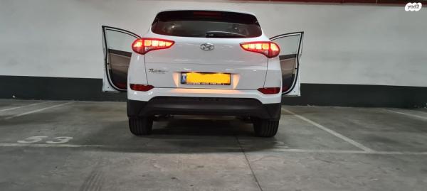 יונדאי טוסון Open Sky אוט' בנזין 2.0 (155 כ"ס) בנזין 2018 למכירה באור יהודה