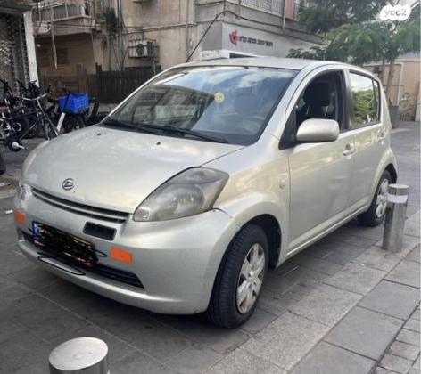 דייהטסו סיריון CX אוט' מהודר 1.3 (87 כ''ס) בנזין 2007 למכירה בנתניה