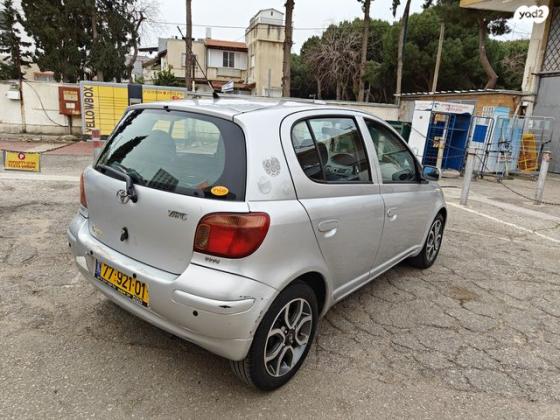 טויוטה יאריס Sol אוט' 1.3 (87 כ''ס) בנזין 2005 למכירה ברמת גן