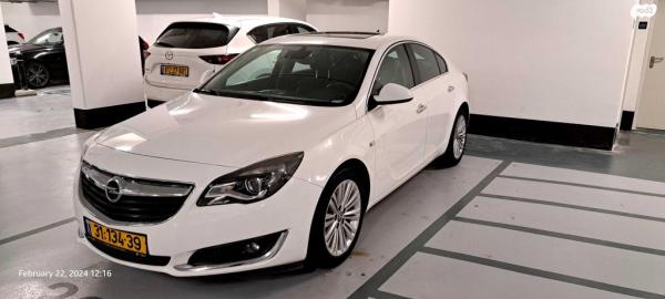 אופל אינסיגניה Cosmo הצ'בק אוט' 1.6 (170 כ''ס) בנזין 2017 למכירה בתל אביב יפו