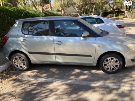 סקודה פאביה Ambiente ידני 1.4 (86 כ''ס) בנזין 2011 למכירה בצאלים