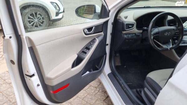 יונדאי איוניק Premium הייבריד אוט' 1.6 (141 כ"ס) בנזין 2018 למכירה בבאר שבע