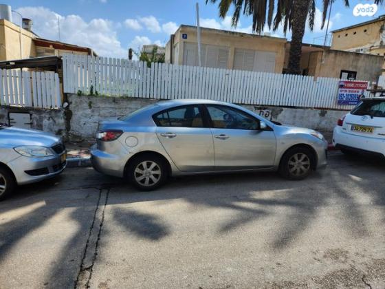 מאזדה i Active סדאן אוט' 1.6 (105 כ''ס) בנזין 2012 למכירה בנתניה