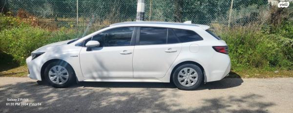 טויוטה קורולה TS סטיישן Executive סטיישן אוט' 1.8 (98 כ''ס) בנזין 2020 למכירה בחריש