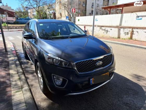 קיה סורנטו Urban אוט' 7 מק' 2.4 (188 כ"ס) בנזין 2016 למכירה בפתח תקווה