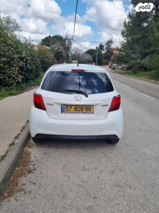 טויוטה יאריס Style אוט' 1.3 (99 כ"ס) בנזין 2017 למכירה במודיעין מכבים רעות