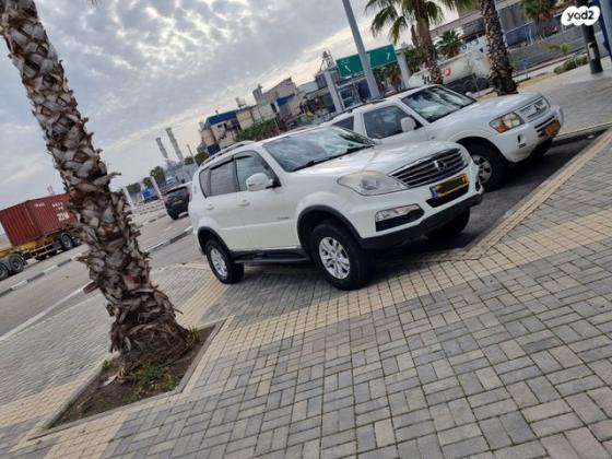 סאנגיונג רקסטון 4X4 EX אוט' דיזל 7 מק' 2.0 (155 כ''ס) דיזל 2015 למכירה בנשר