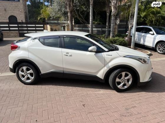 טויוטה C-HR City הייבריד אוט' 1.8 (98 כ"ס) בנזין 2018 למכירה במגדל העמק
