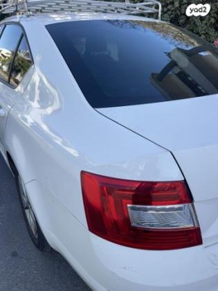 סקודה אוקטביה Elegance ידני דיזל 1.6 (105 כ''ס) דיזל 2015 למכירה בראשון לציון