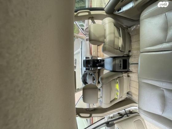 טויוטה לנד קרוזר ארוך 4X4 Luxury אוט' דיזל 8 מק' 3.0 (166 כ''ס) דיזל 2007 למכירה בברק