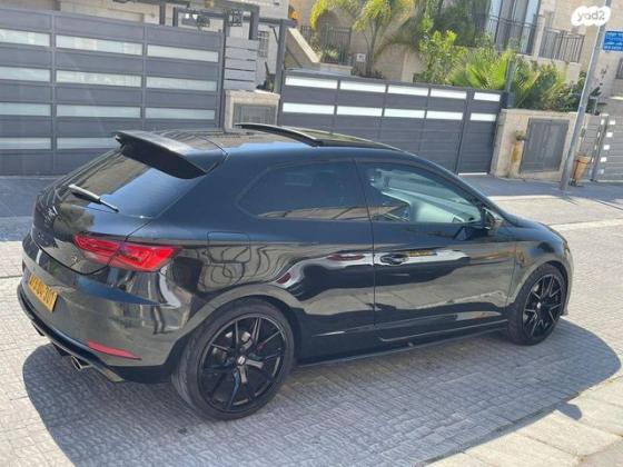 סיאט לאון FR Plus אוט' 3 דל' 1.8 (180 כ"ס) בנזין 2018 למכירה בתל אביב יפו