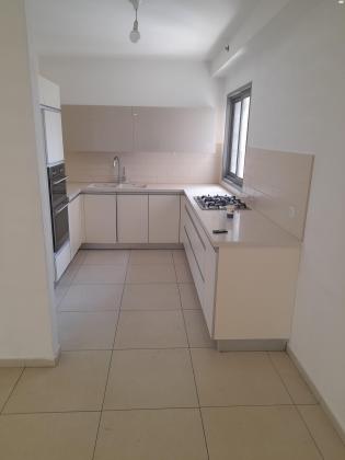 אהרון כצנלסון 26 (נווה גן)