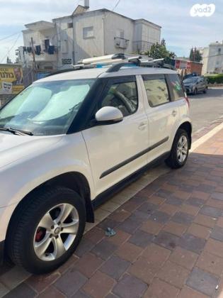 סקודה ייטי / Yeti Ambition ידני 1.2 (105 כ"ס) בנזין 2013 למכירה בפתח תקווה