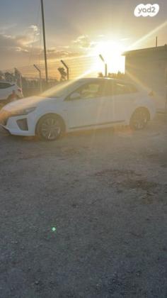 יונדאי איוניק Premium הייבריד אוט' 1.6 (141 כ"ס) בנזין 2018 למכירה בלבנים