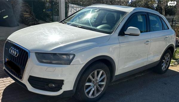 אאודי Q3 4X4 Regular אוט' 2.0 (170 כ''ס) בנזין 2012 למכירה בחיפה